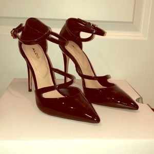 Aldo Sevoivia Black Heels